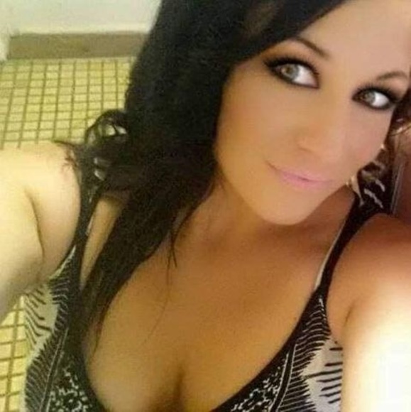 Meet your Posher, Rebecca - Picture 1 of 1